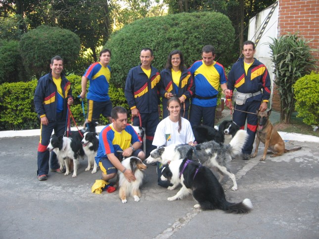 Agility Colombia posando para nuestro lente